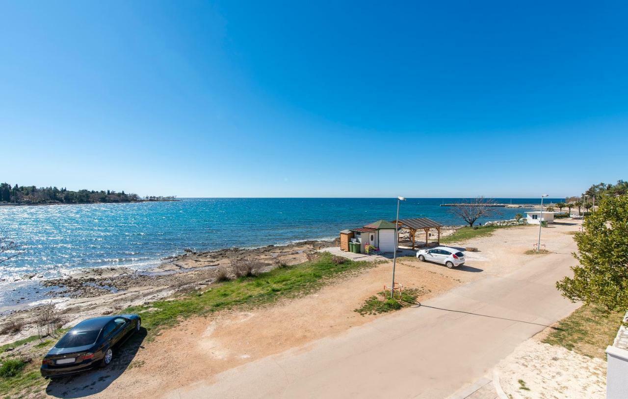 Villa Punta Mulino Lovrečica Екстериор снимка