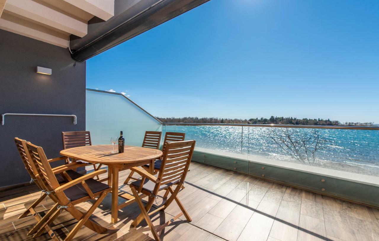 Villa Punta Mulino Lovrečica Екстериор снимка